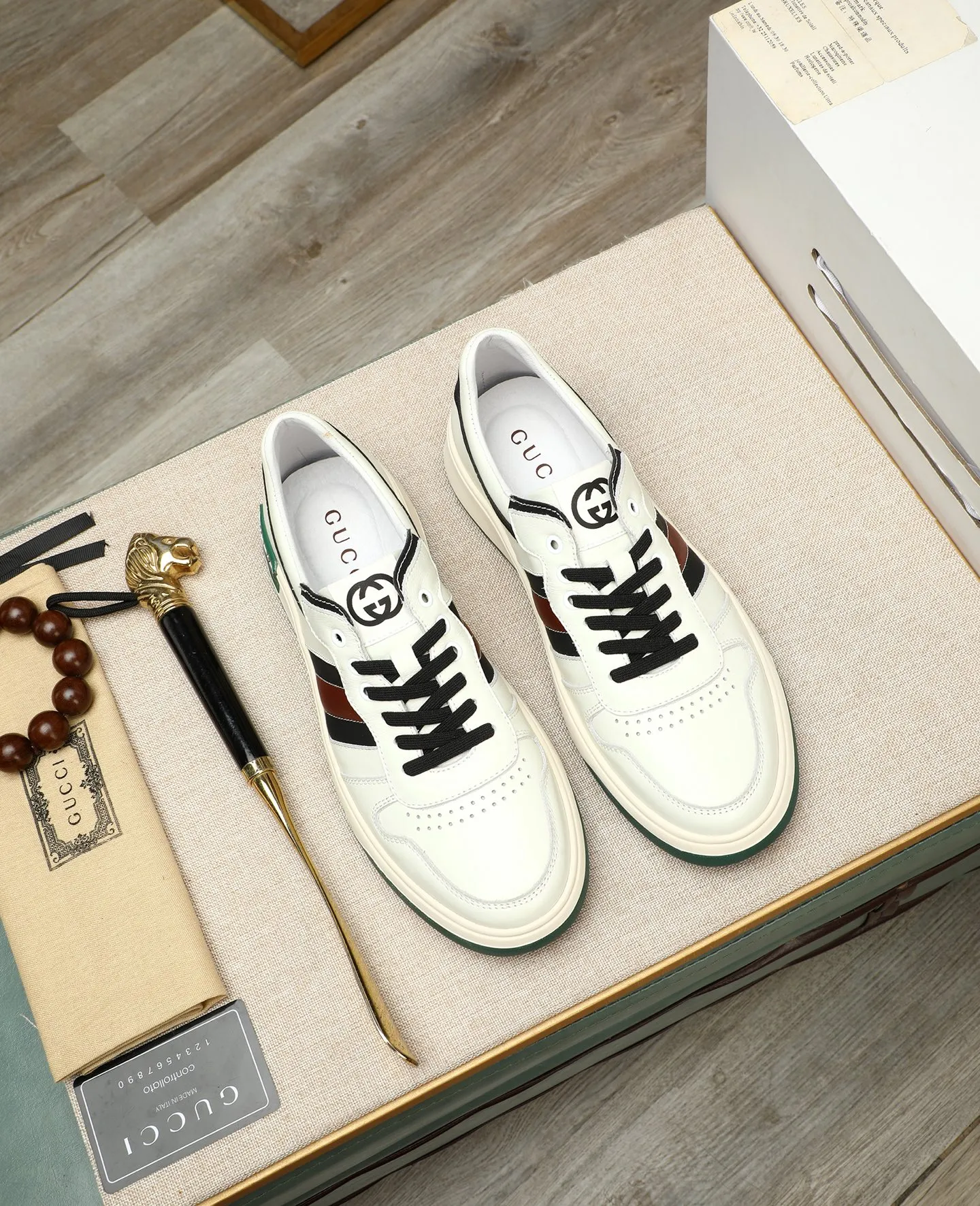 Men's men's shoes 💰440 GUCCI🔍🔍The latest model is on sale at the same time at the counter. Original calfskin imported from Italy, genuine leather lining, (high-end, noble, and classy) with exquisite workmanship. Sole: Original sole provided by the original factory, ⚠Exclusive double-layer movable molded sole super comfortable⚠, real shot 🎬The real thing is better🔍🔍"High quality·Follow the order" Code number 38-44